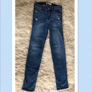 Abercrombie & Fitch mid rise straight leg jeans